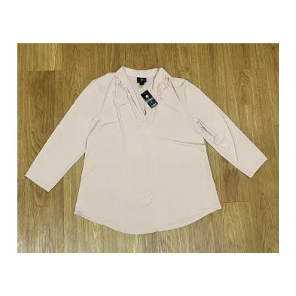JM Collection Women's 3/4 Sleeve V-Neck Knit Top  Size L